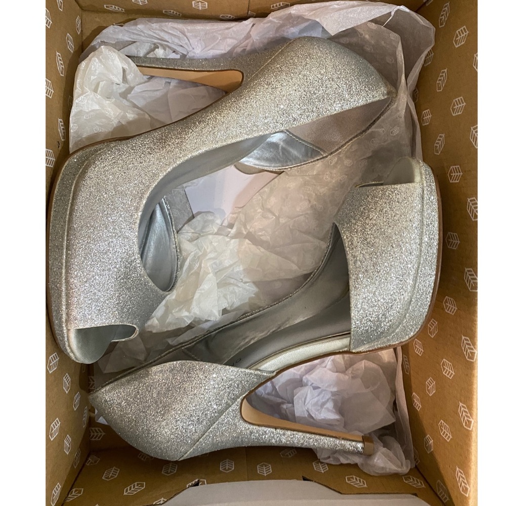 Call it Spring Elilissa Silver Sparkle Heels 4.75 inches